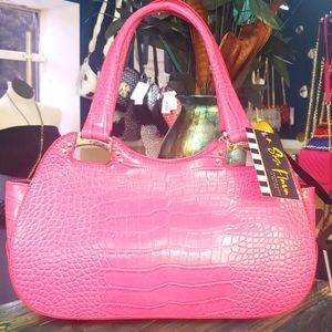 Crocodile Pink Shoulder Bag 💗